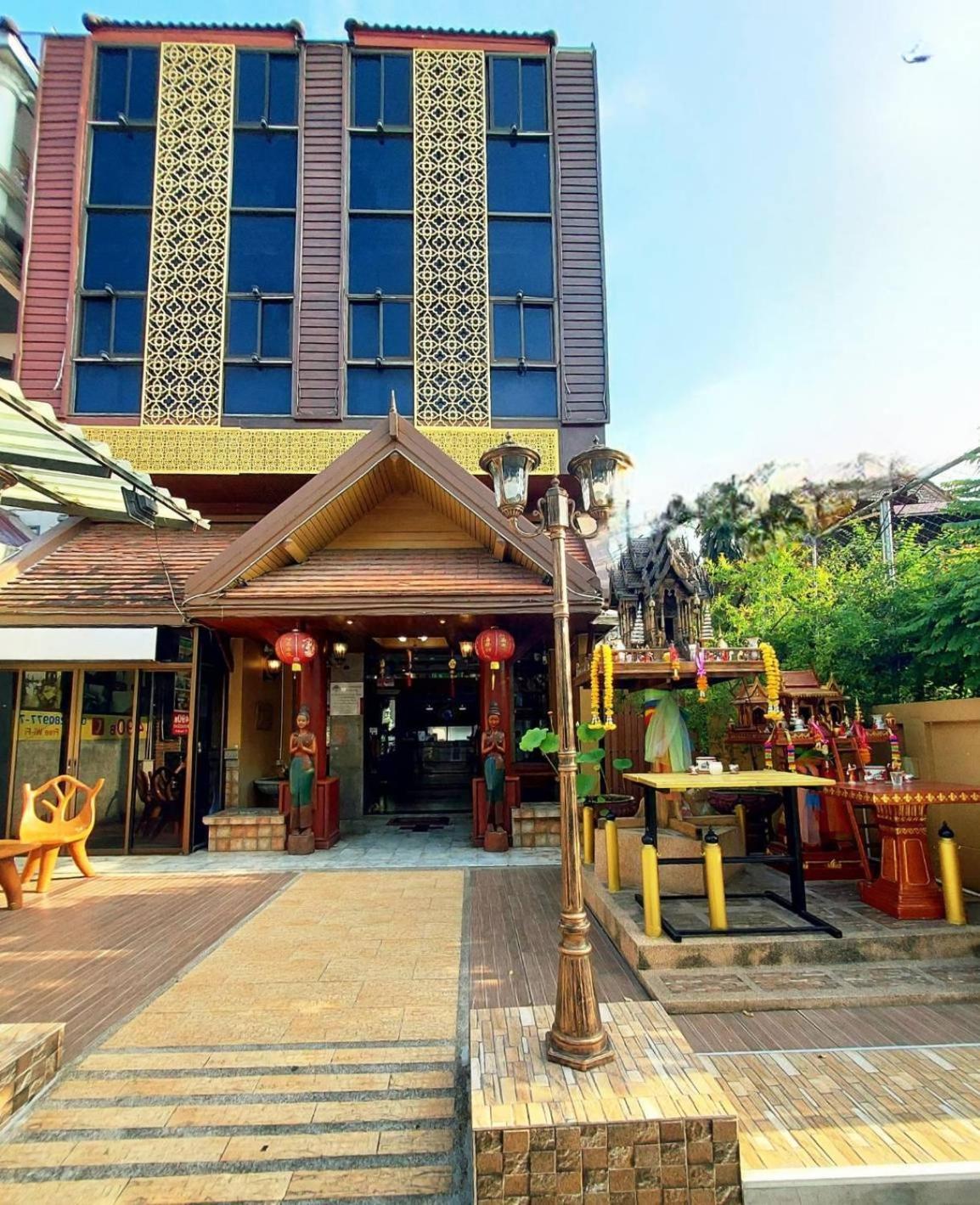 Traveller Inn Hotel, Chiang Mai